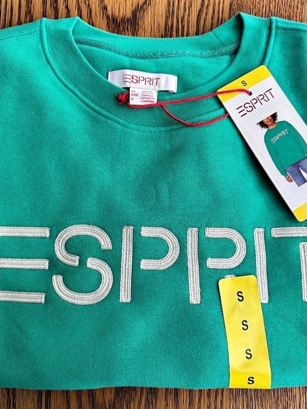 ESPRIT Embroidered Women’s Logo Sweatshirt Green Small NWT